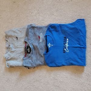 3 Hollister long sleeve shirts